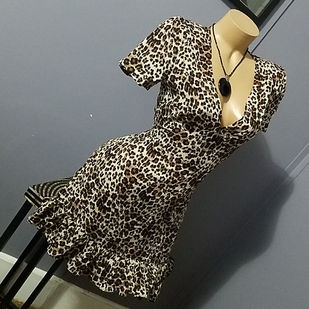 Animal Print Deep V Neck Spring Dress - Picture 2 of 8